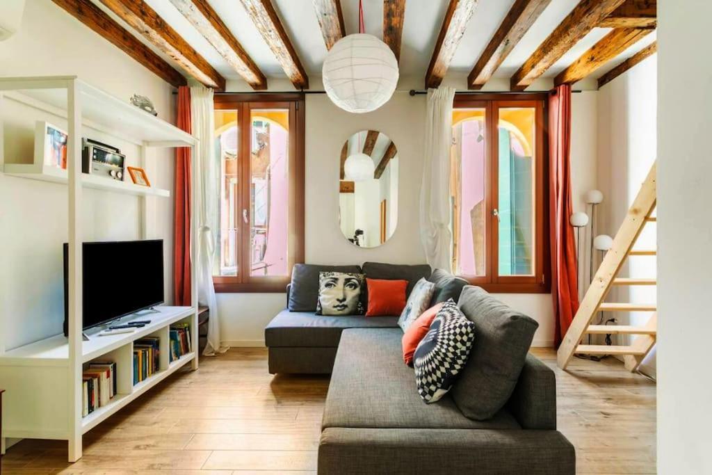 Ca 3 Leoni - Romantic House In The Heart Of Venedig Exterior foto